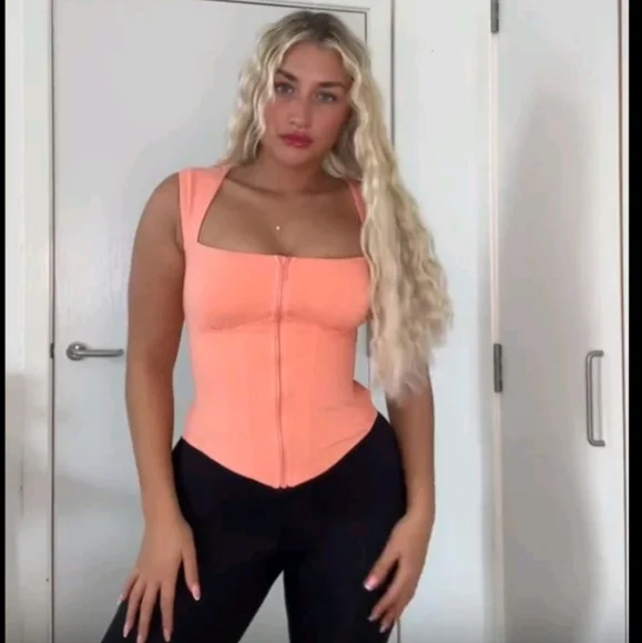 TA3 Corsety Square Neck Corset Top Med NWT Retail $120 SOLD OUT - Picture 6 of 11